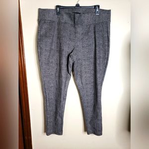 Torrid Slim Fit Static Print Slip on Pant Size 3